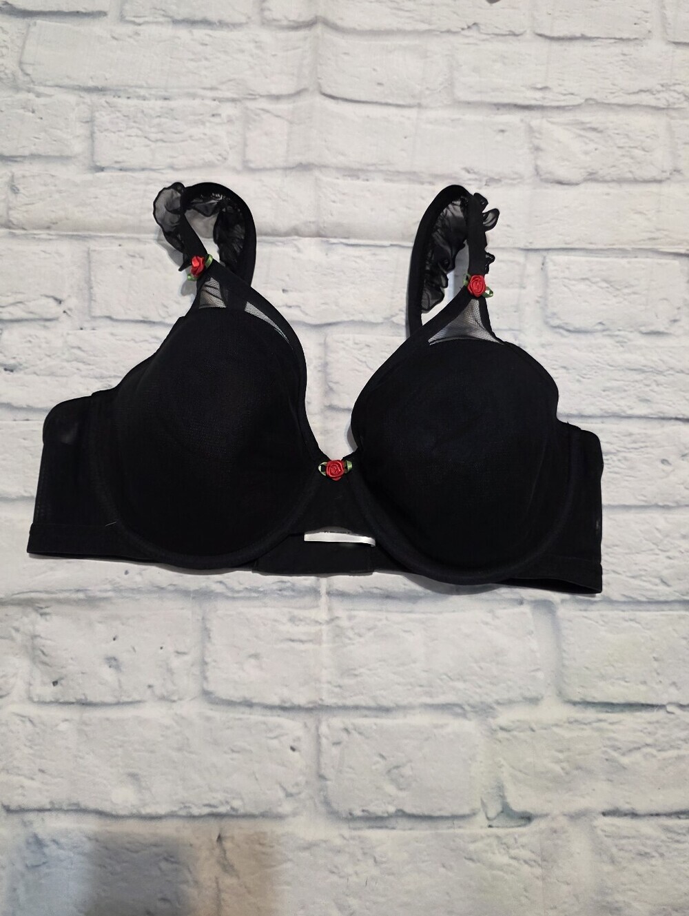 Parade Size XL Black Push-Up Bra with Rose Accent